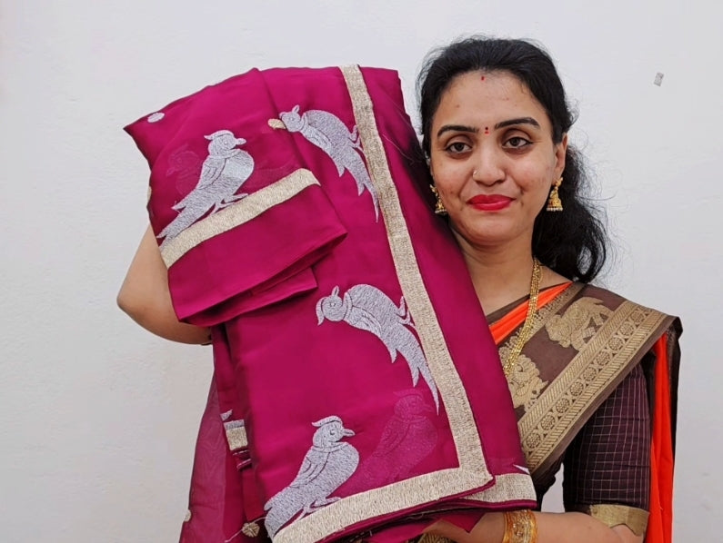 Saree un stiched blouse code SLS 404
