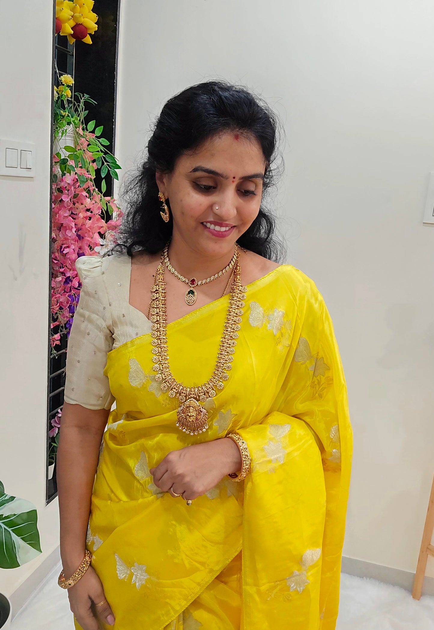 Code SLS 217 only saree 5.5 meter