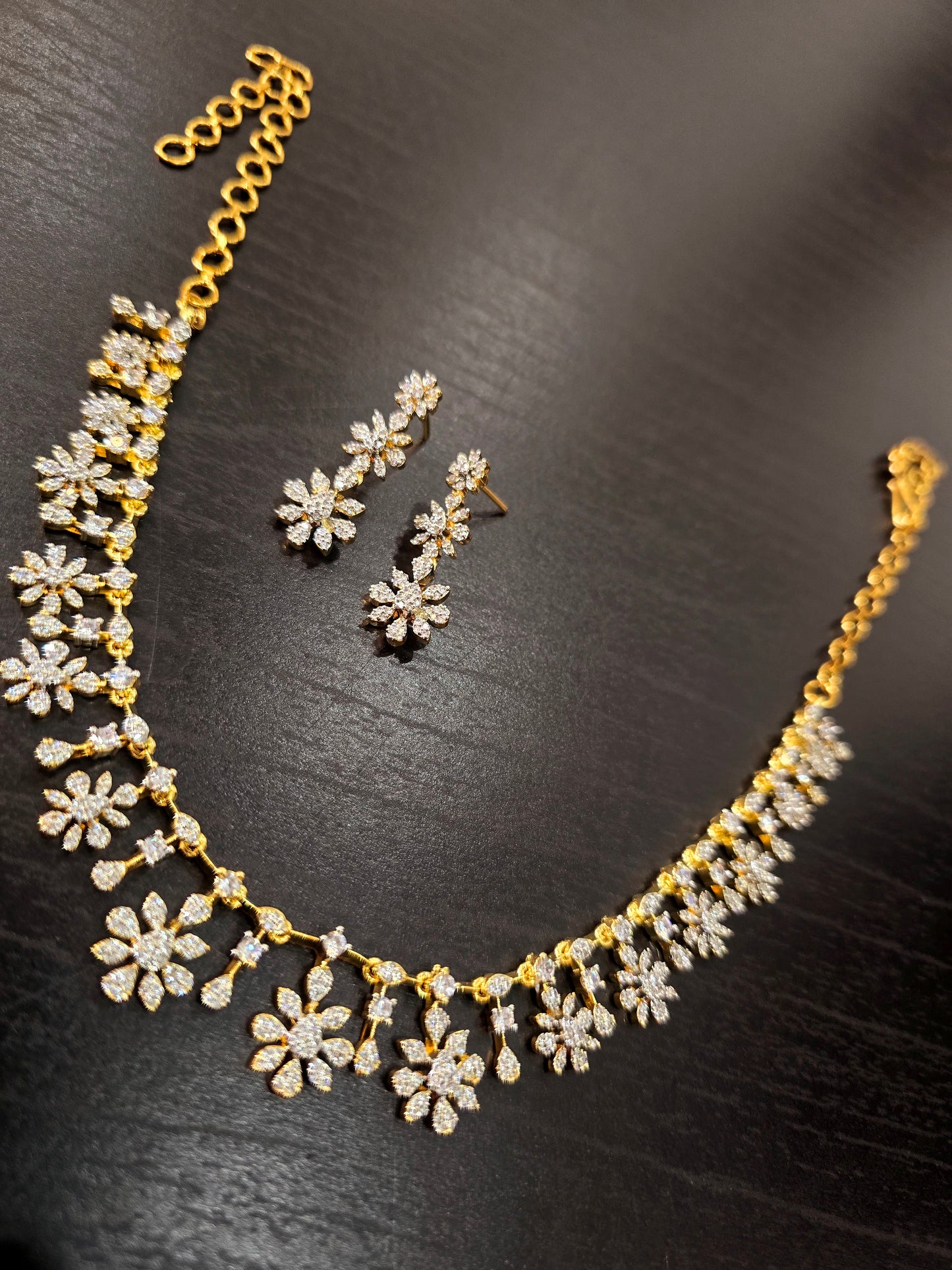 Diamond replica next set with earrings Code SLS 348 J