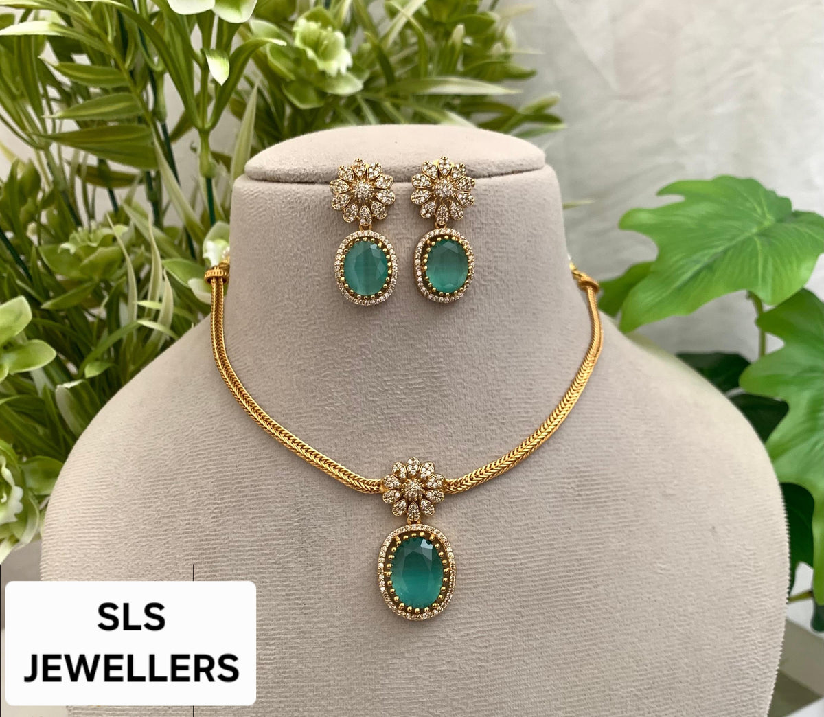 Neck set with earinges code SLS 195J