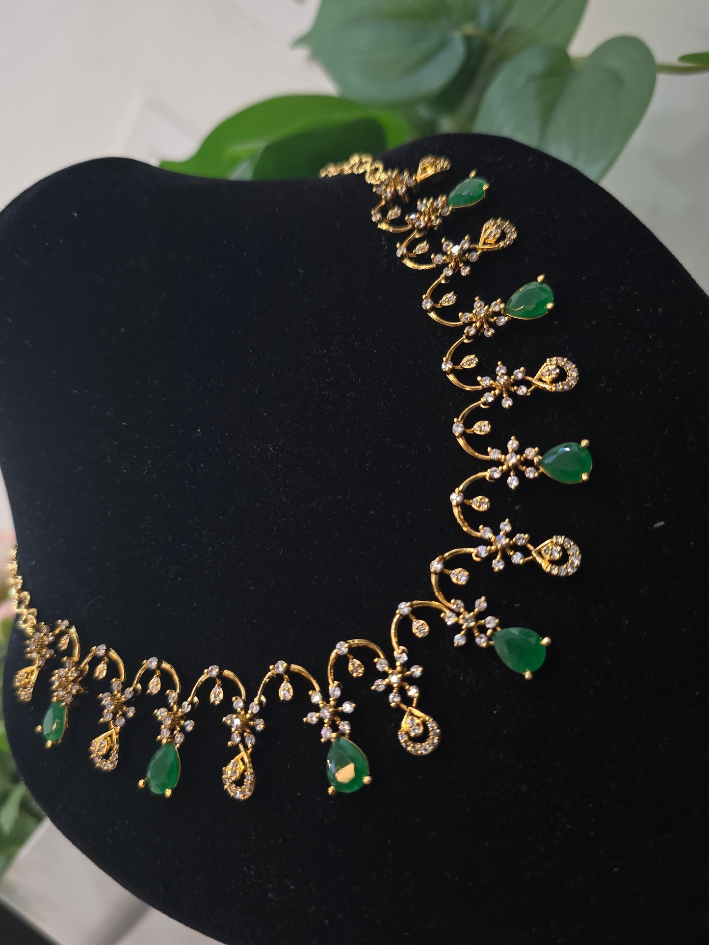 Green Neck set code SLS 785J