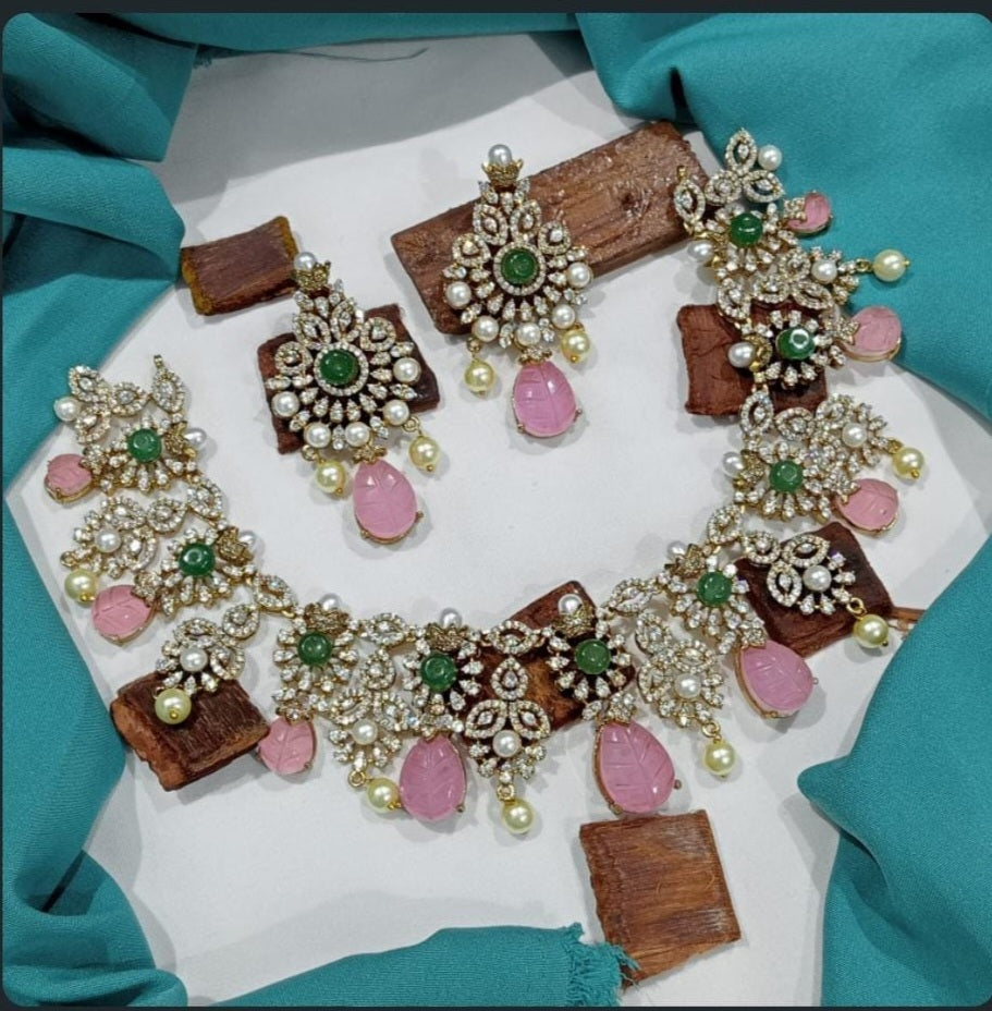 Neck set with earinges code SLS 198J