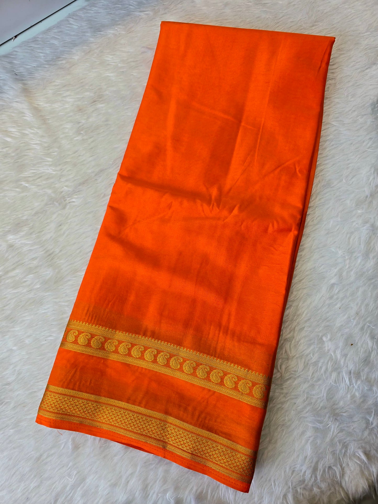 Saree un stiched code SLS 616