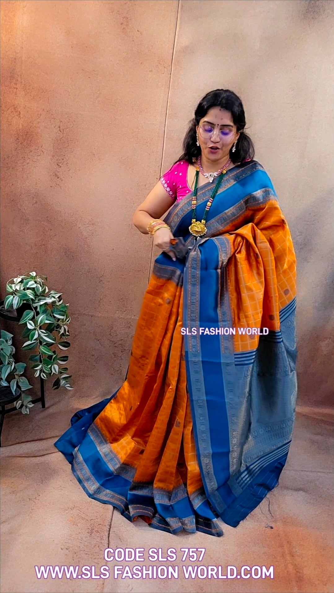 Saree un stiched blouse code SLS 757
