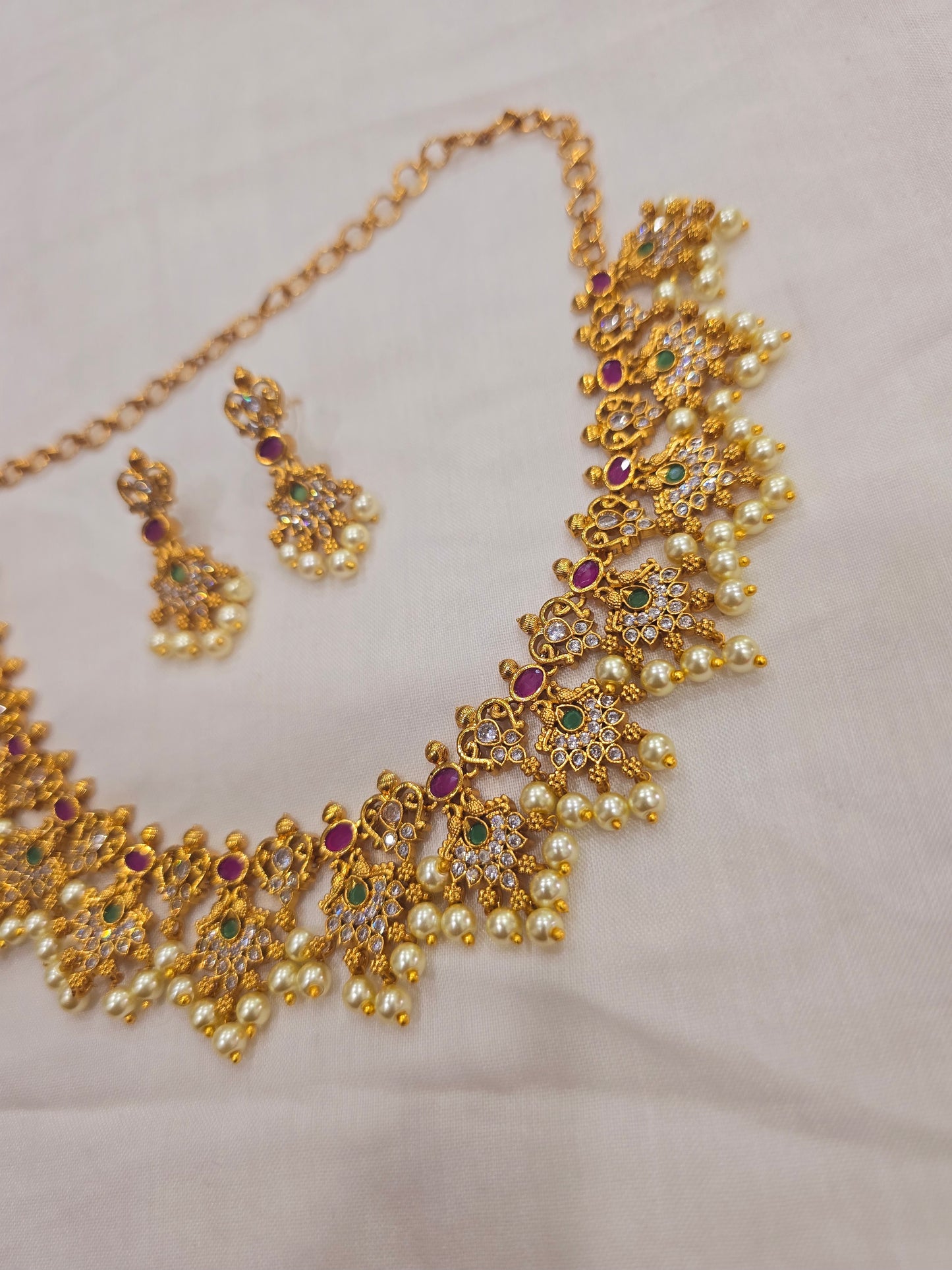 Neck set with earrings Code SLS 329J