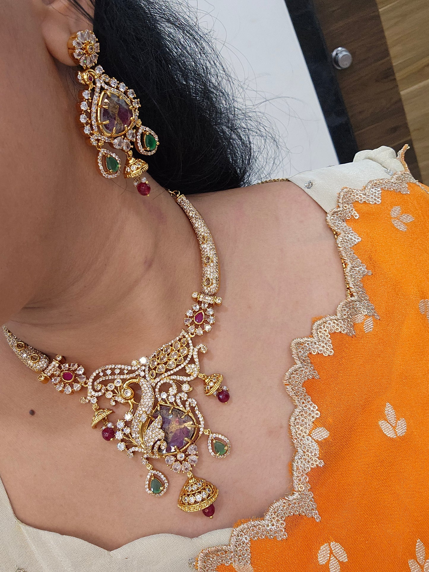 Neck set with earrings185j