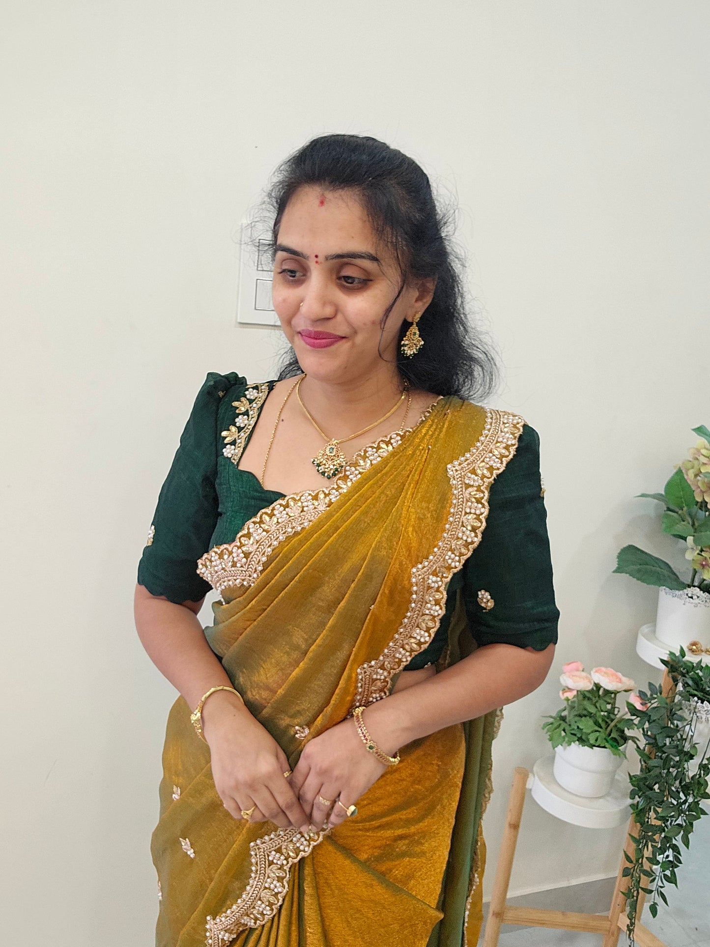 Saree un stiched blouse Code SLS 167