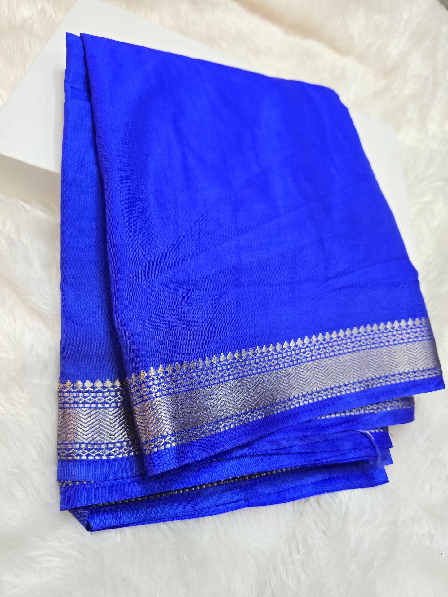Saree un stiched blouse code SLS 562