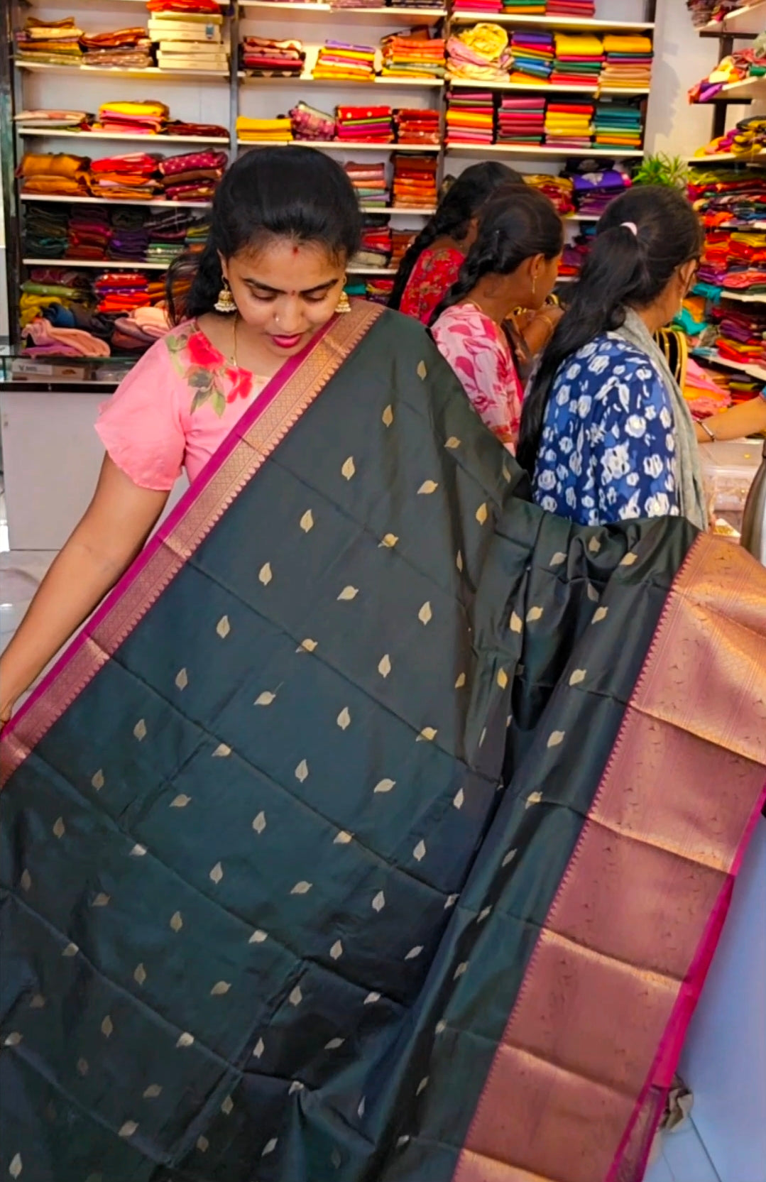 Saree un stiched blouse code SLS 524