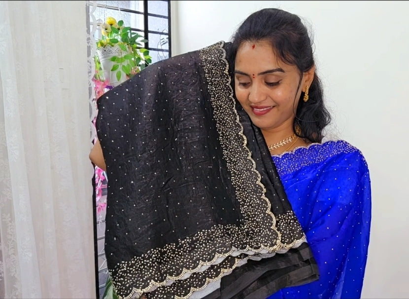 Saree un stiched blouse code SLS 459
