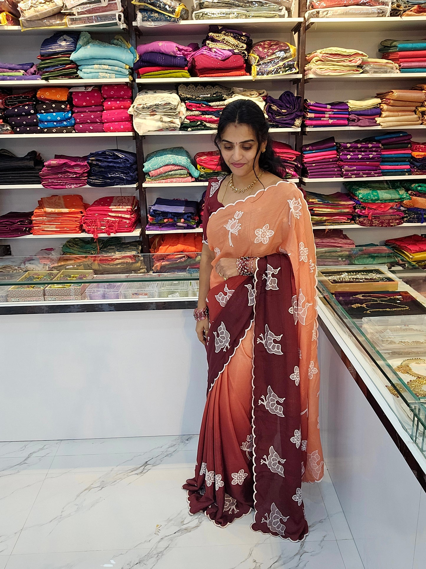 Saree un stiched blouse SLS 100