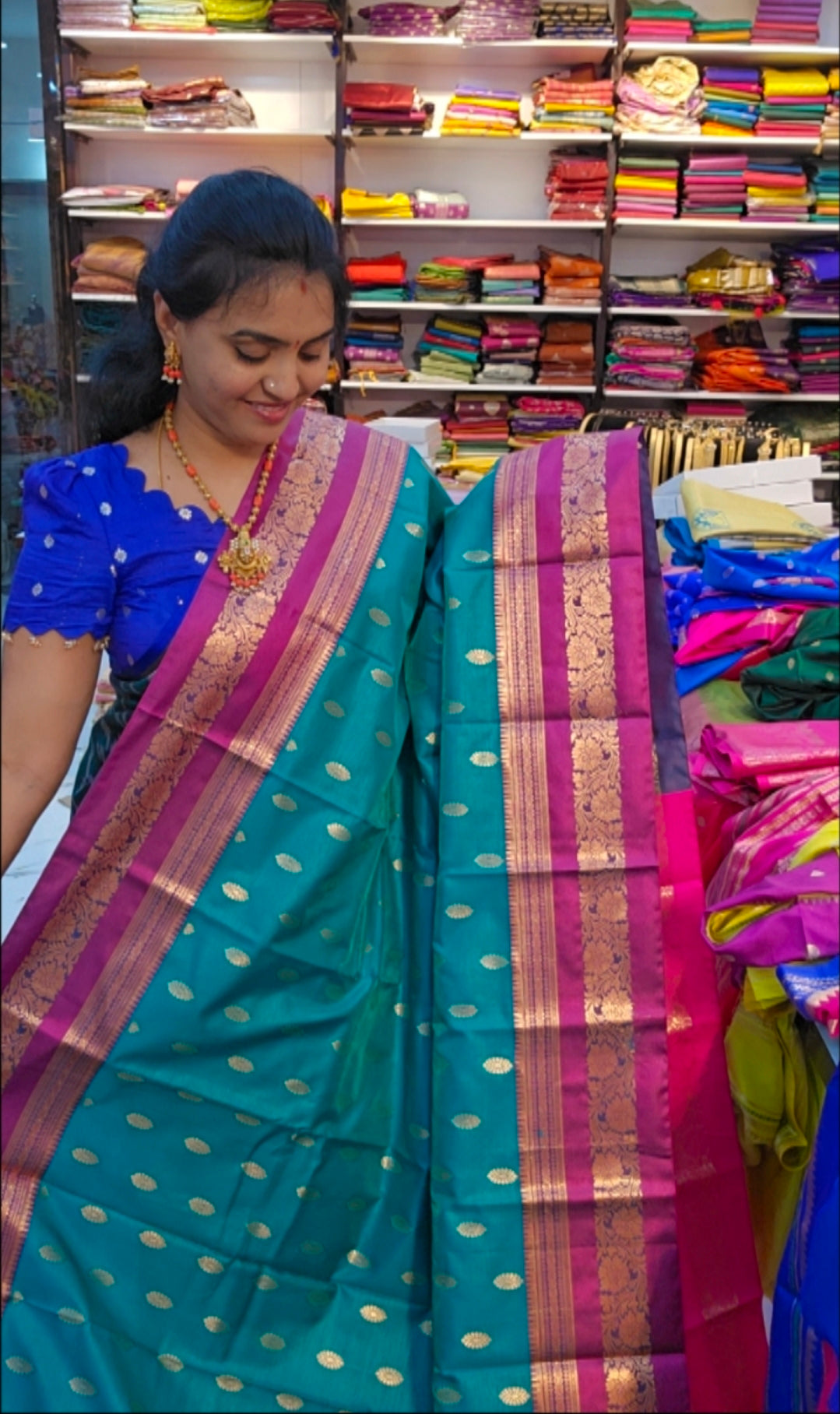 Saree un stiched blouse code SLS 532
