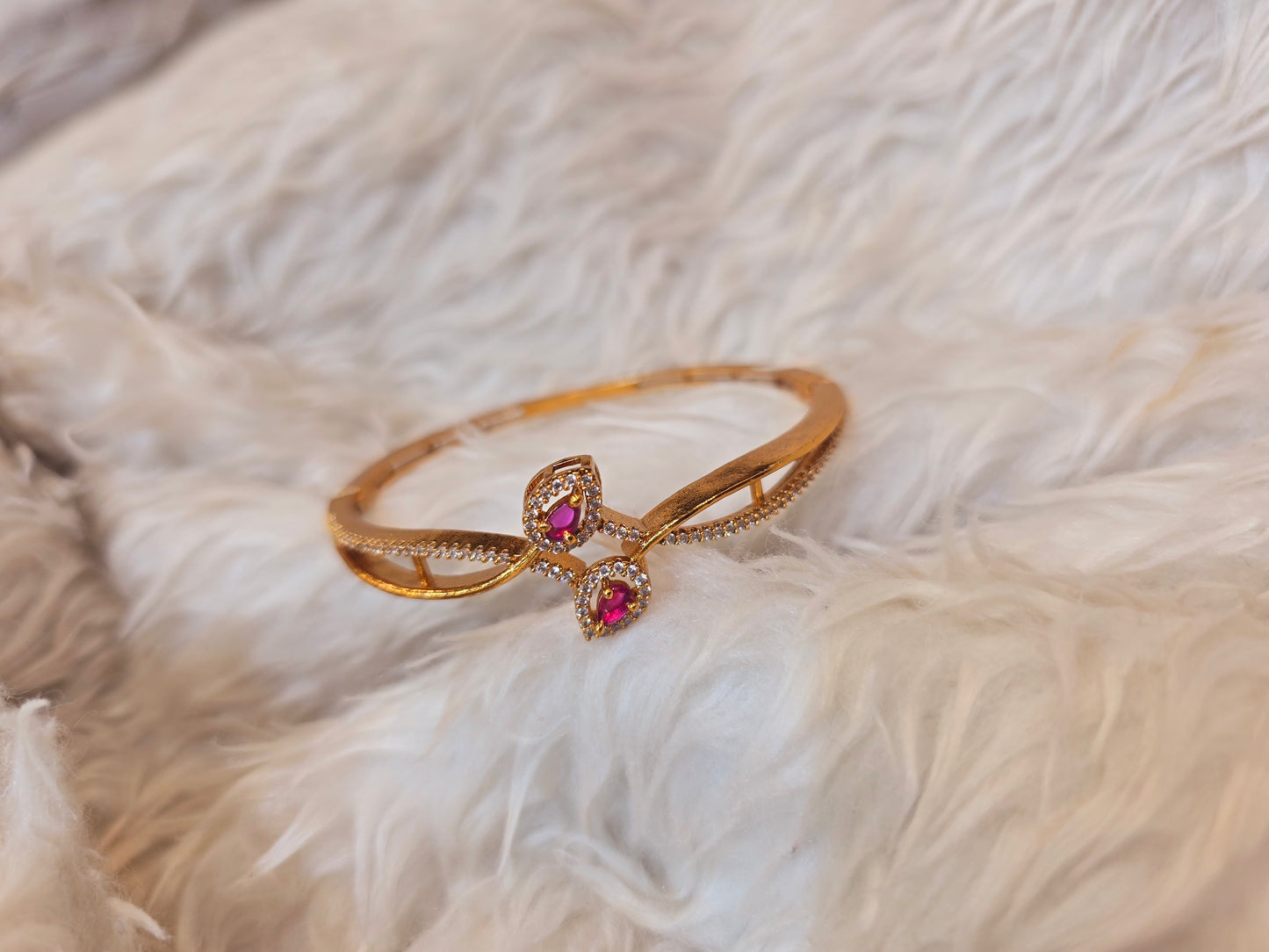 RUBI HAND KADA Code SLS 287J