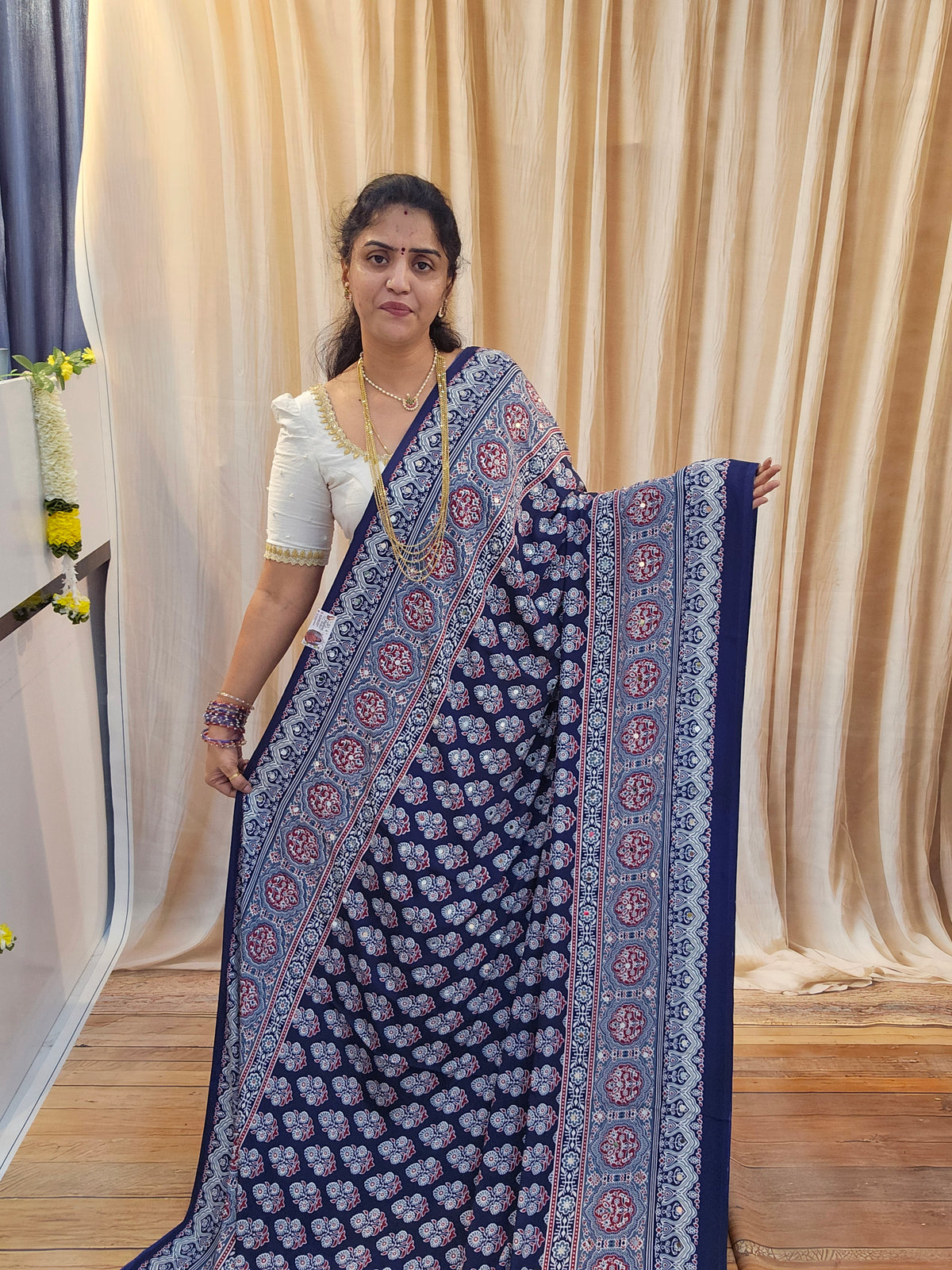 Saree un stiched blouse code SLS 748