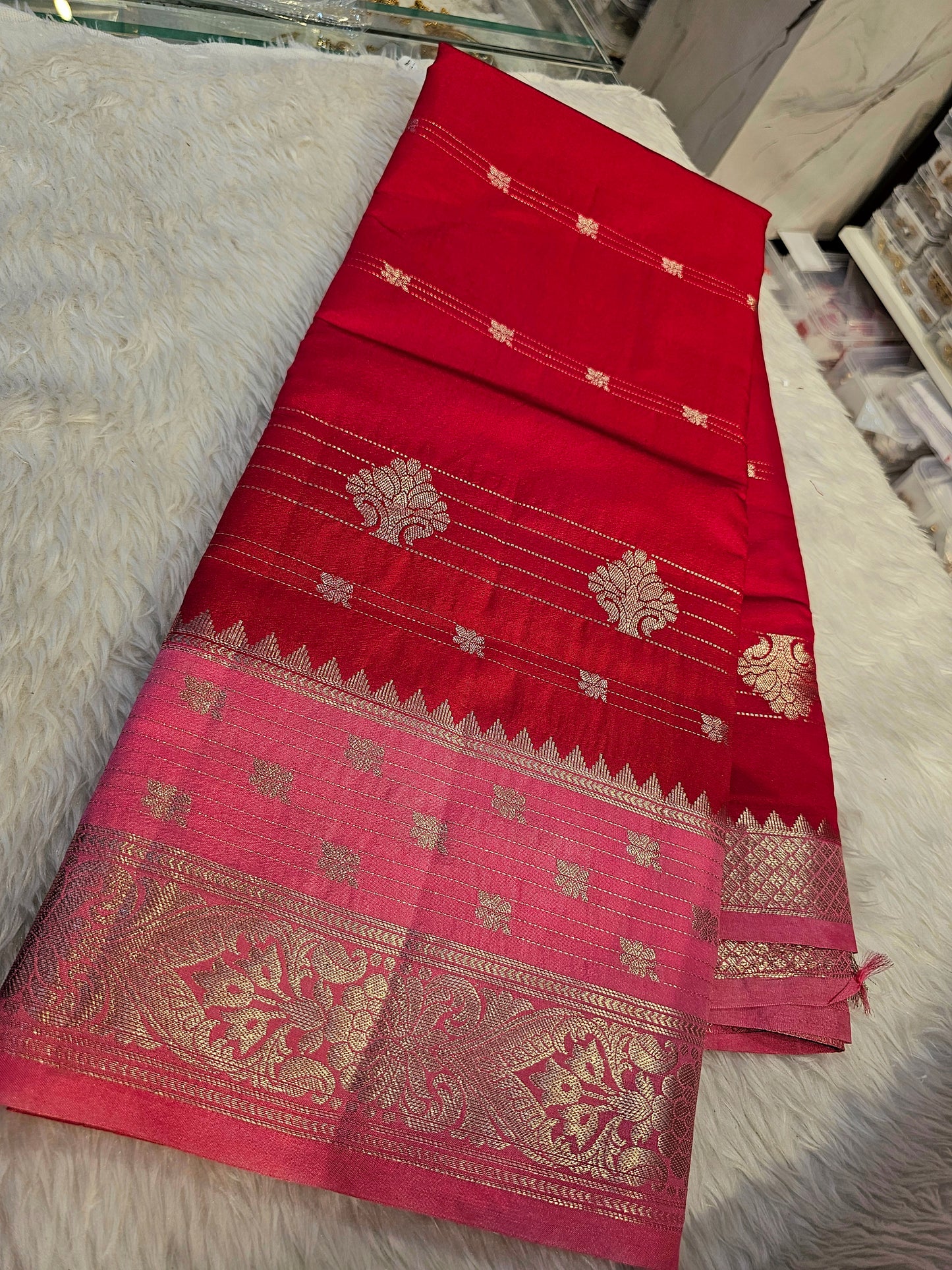 Saree un stiched blouse code SLS 653