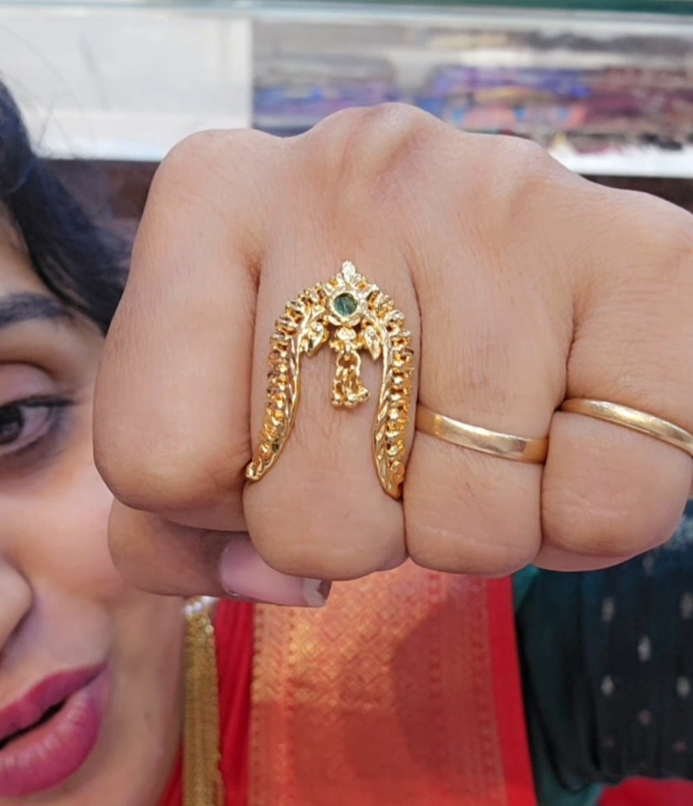 Code SLS 203J finger ring