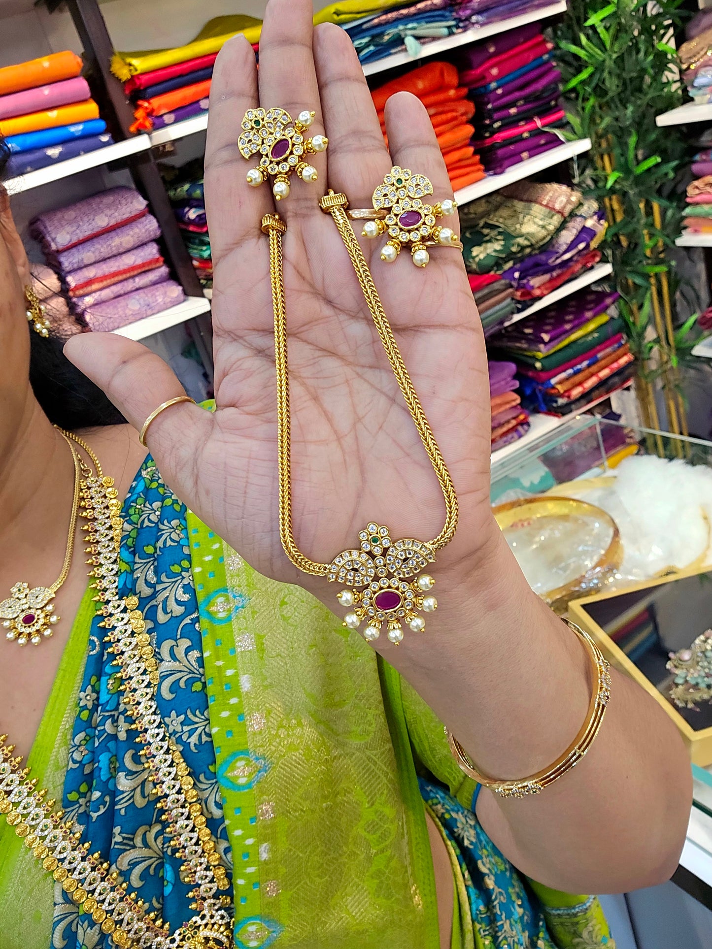 Neck set with earrings- SLS 225J