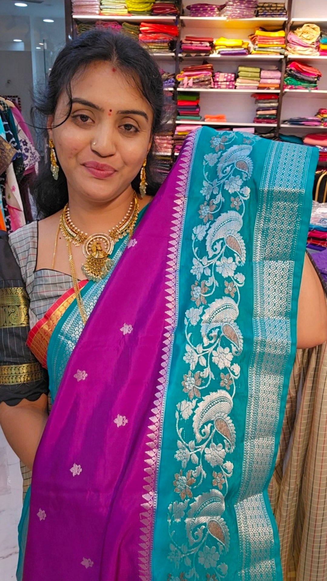 Saree un stiched blouse code SLS 545
