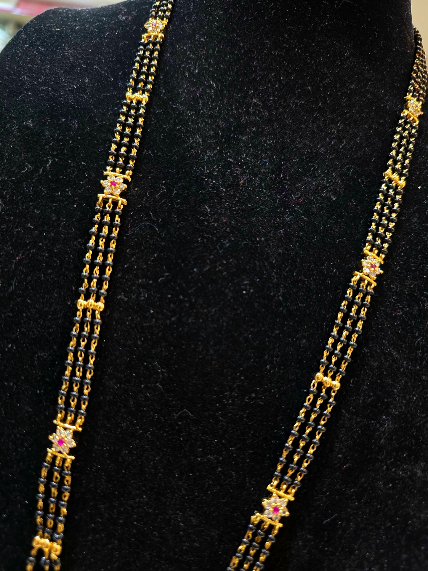 Long black beats code SLS 402J