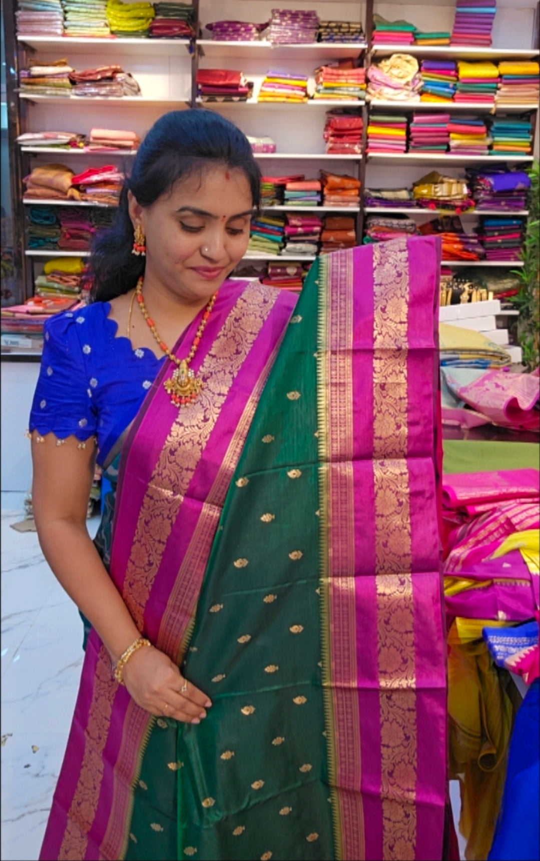Saree un stiched blouse code SLS 532