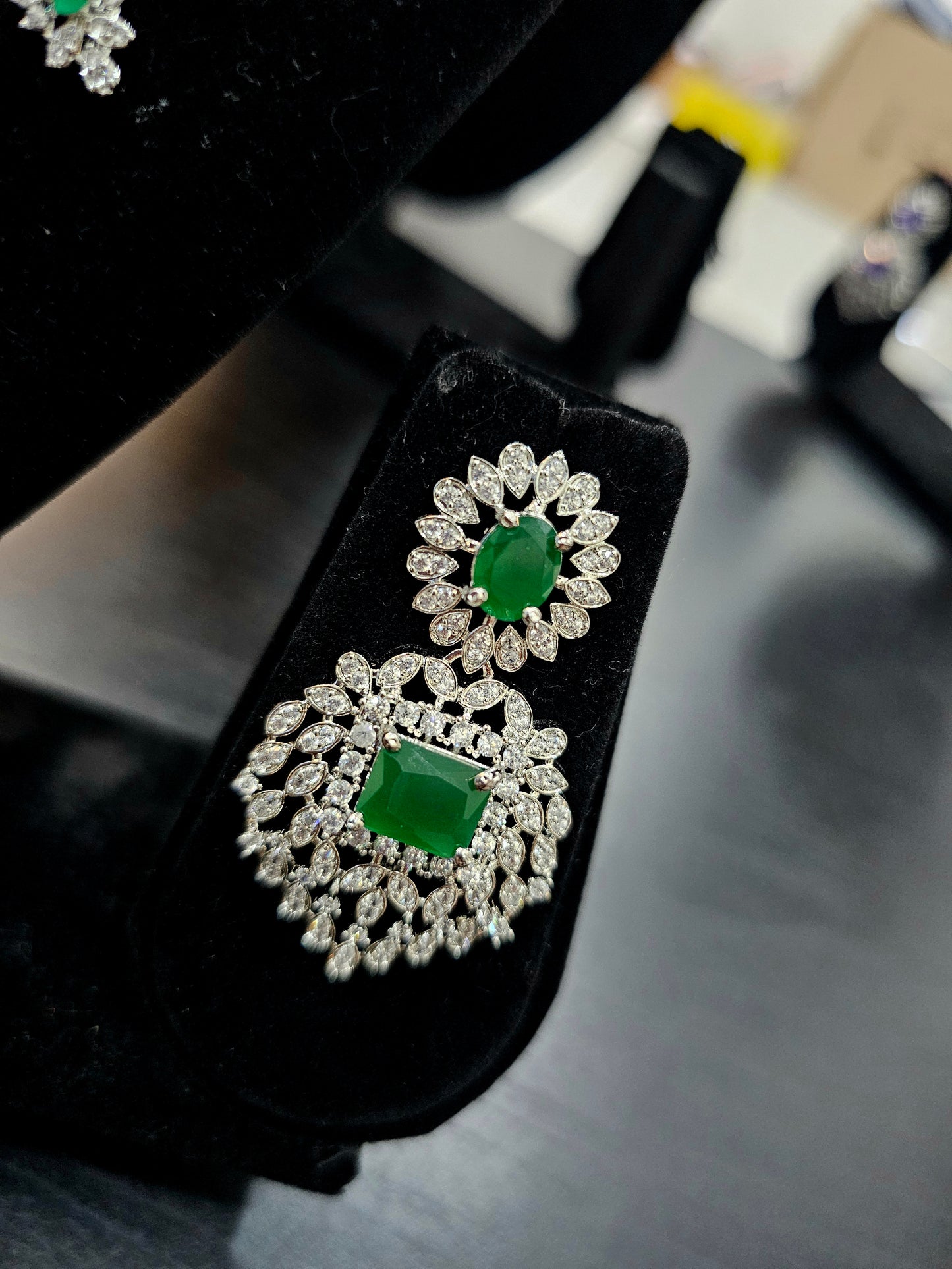 Set with earrings code SLS 442J