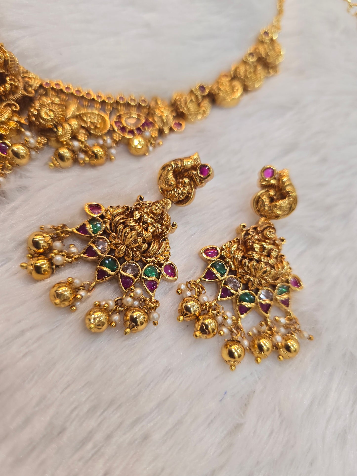 Neck set with earrings Code SLS 356J