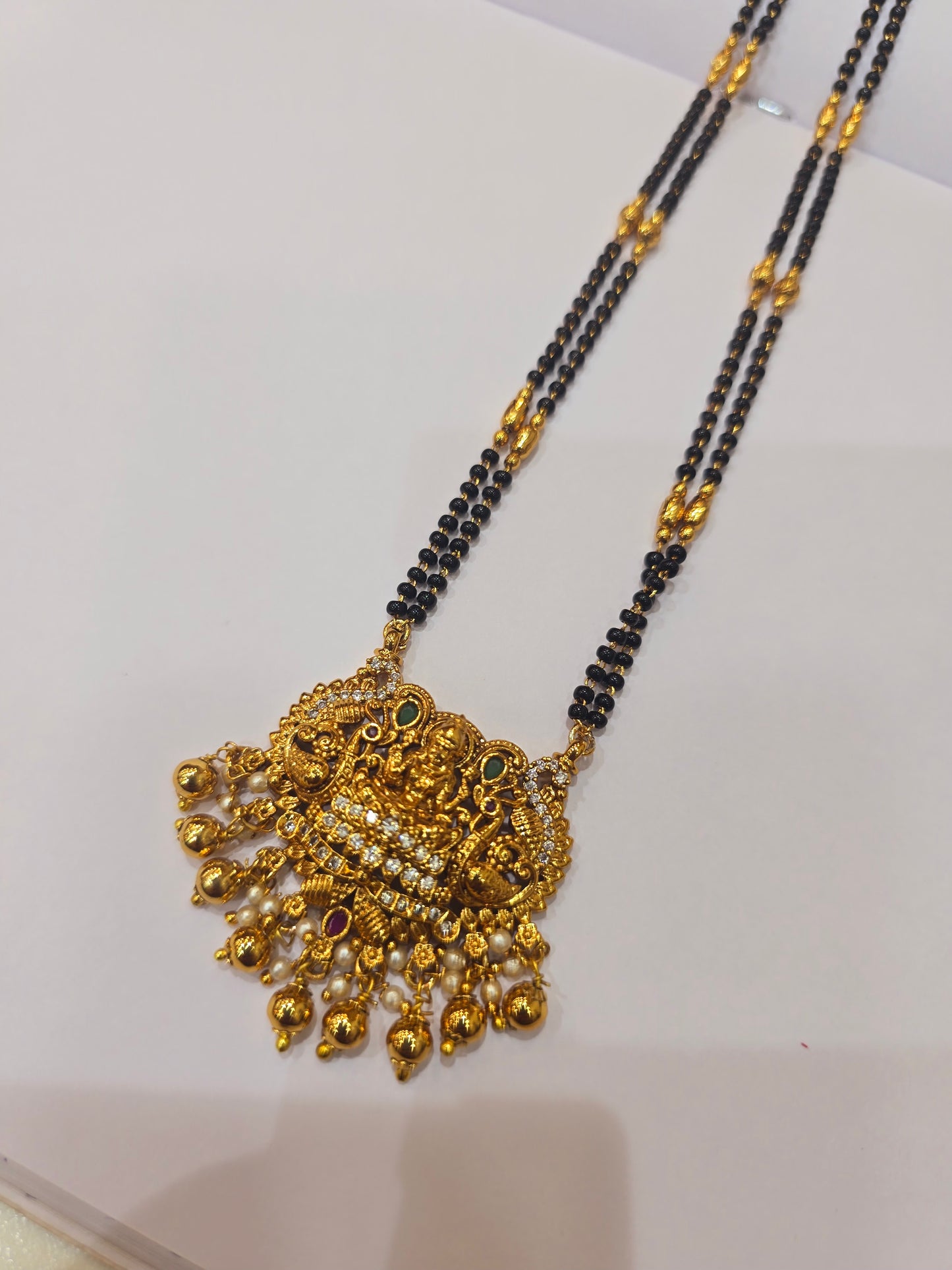 Long Black beads 248J
