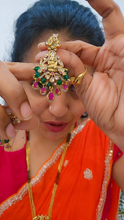 SLS 189J Gold Replica  Beautiful Eaings