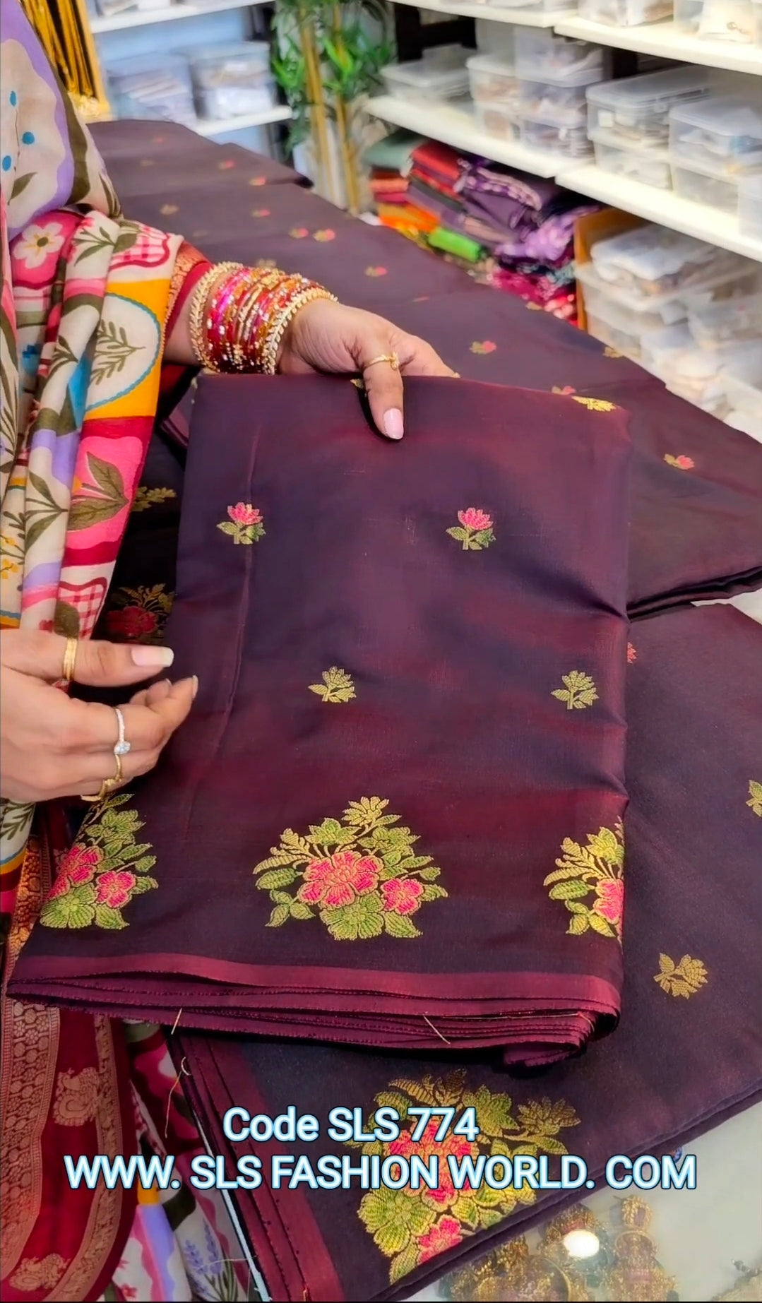 Saree un stiched blouse code SLS