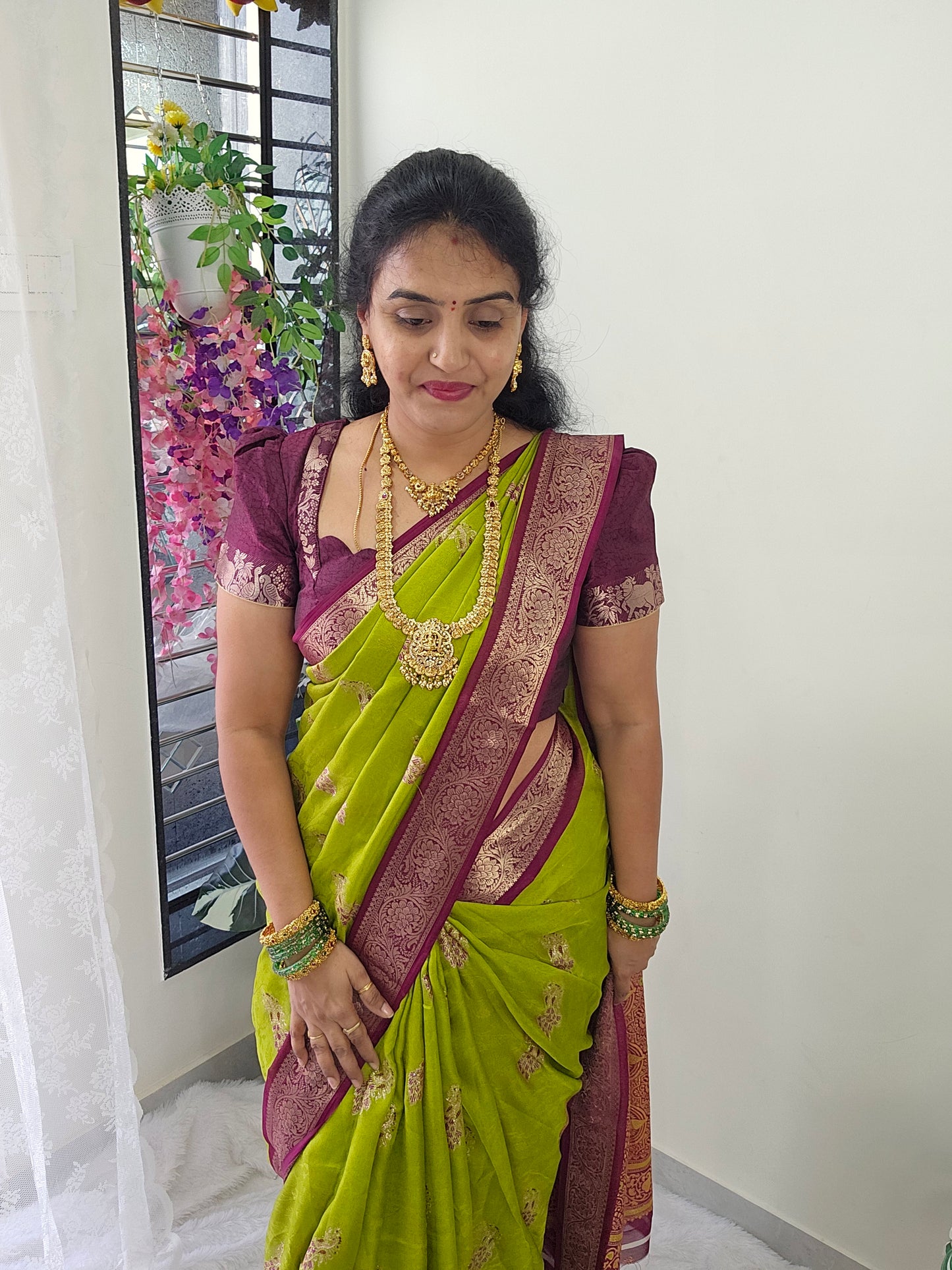 Saree un stiched blouse code SLS 524   ( Free Gift )