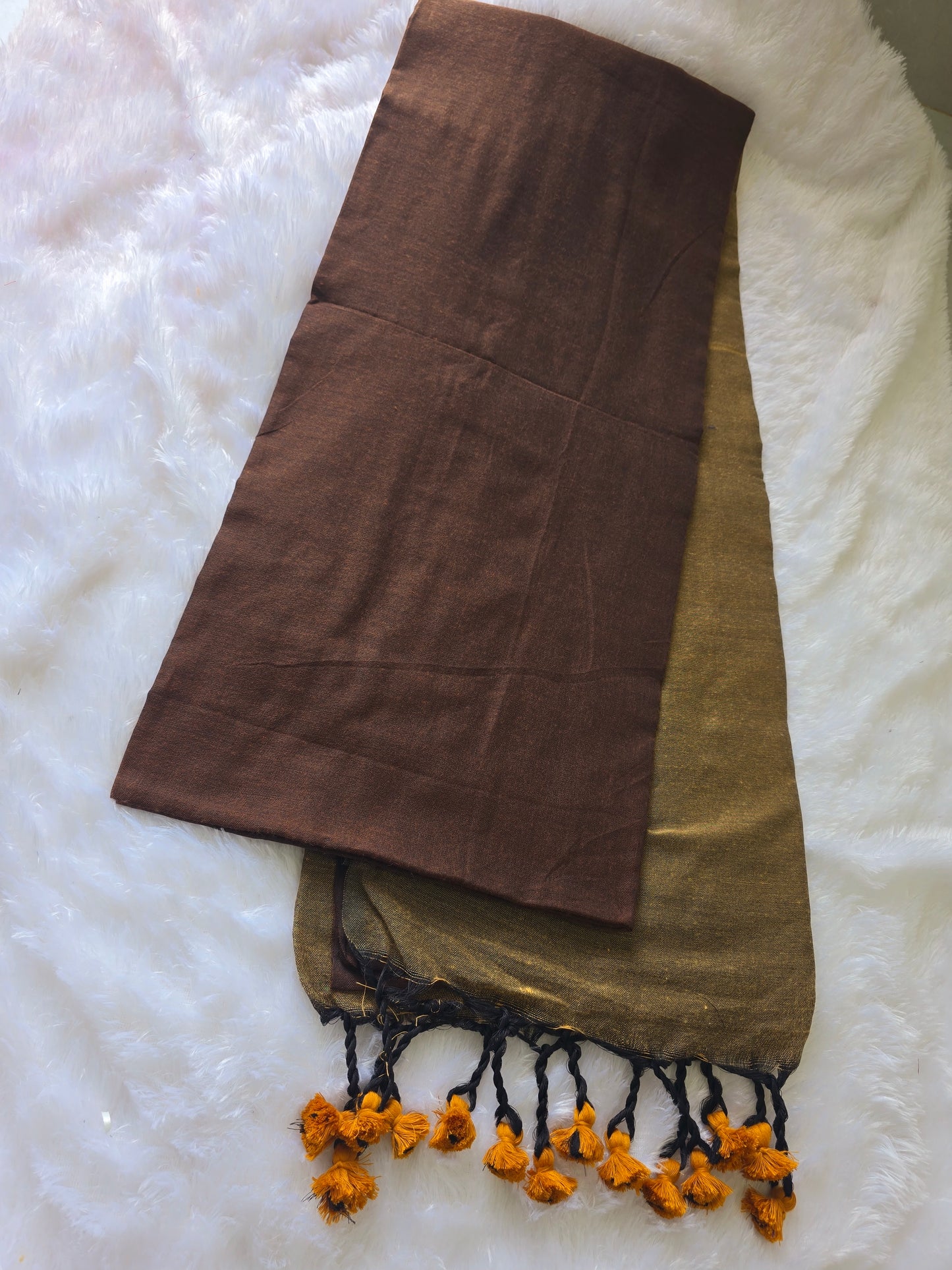 Saree un stiched blouse code SLS 360