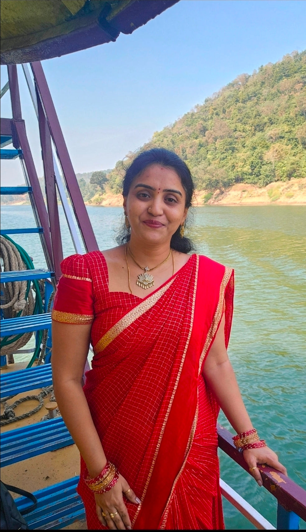 Saree un stiched blouse code SLS 468