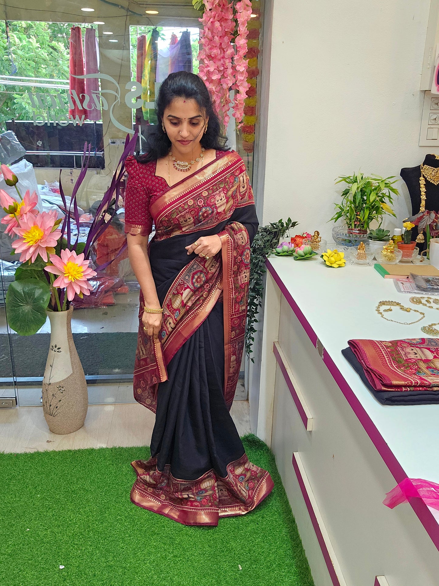 Saree un stiched blouse- SLS67