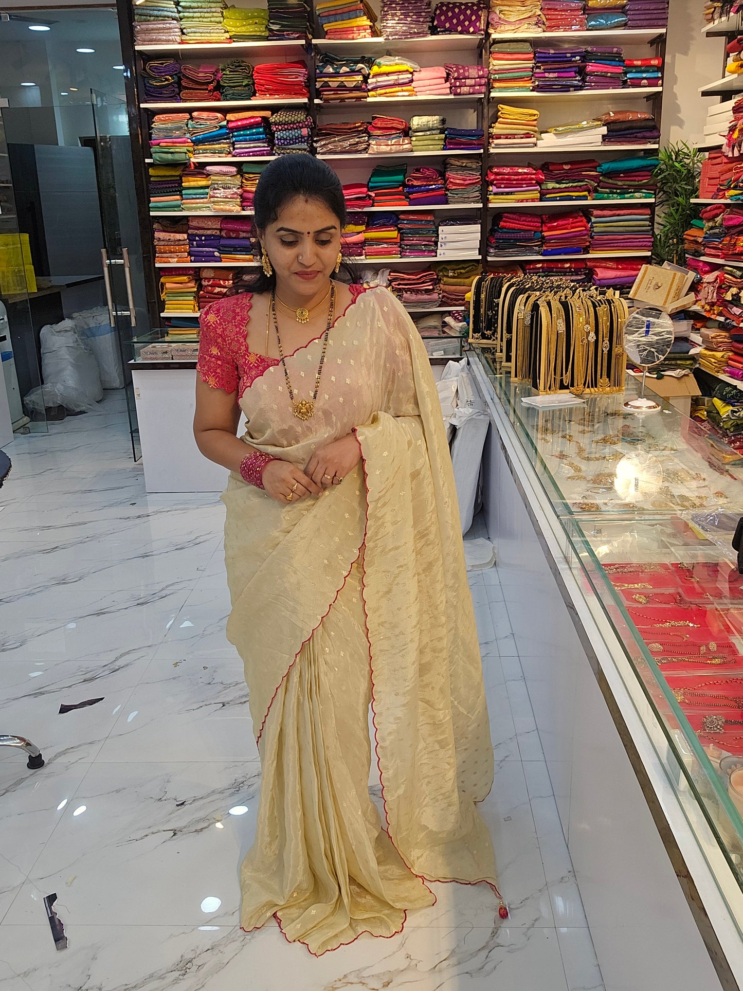 Saree un stiched blouse code SLS 675