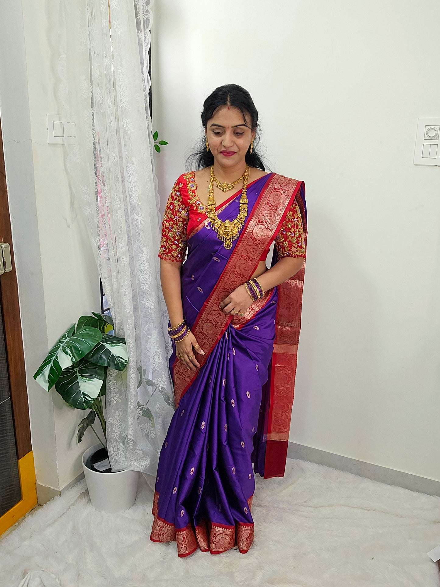 Saree un stiched blouse code SLS 555