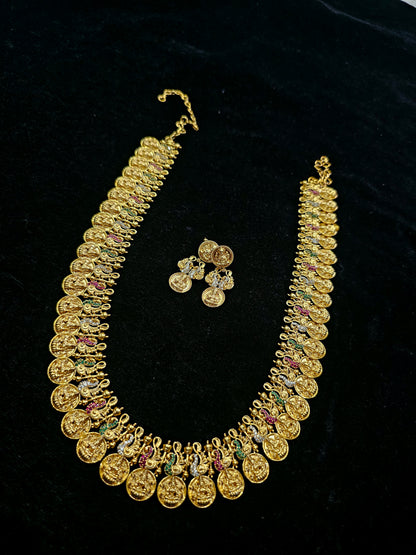 Long set with earrings code SLS 719J