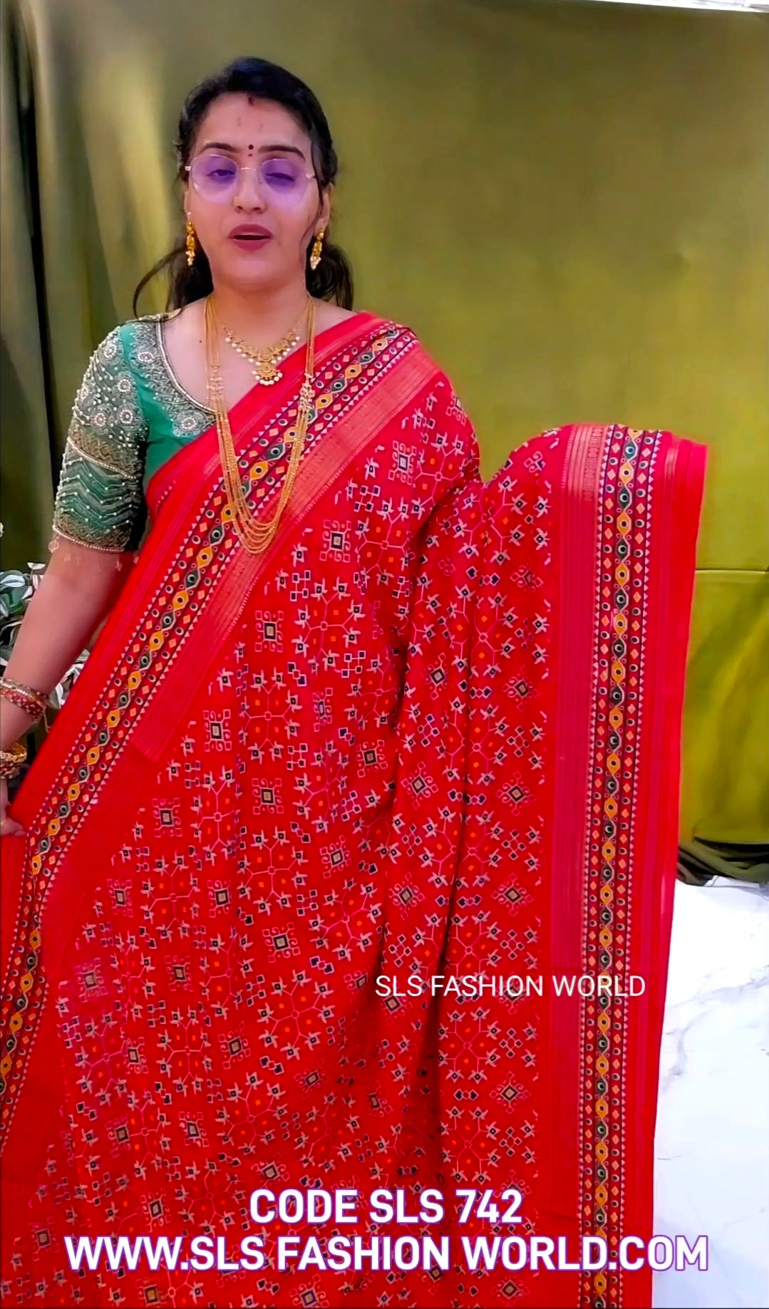 Saree un stiched blouse code SLS 742