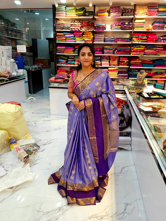 Pree booking Saree un stiched blouse code SLS 701