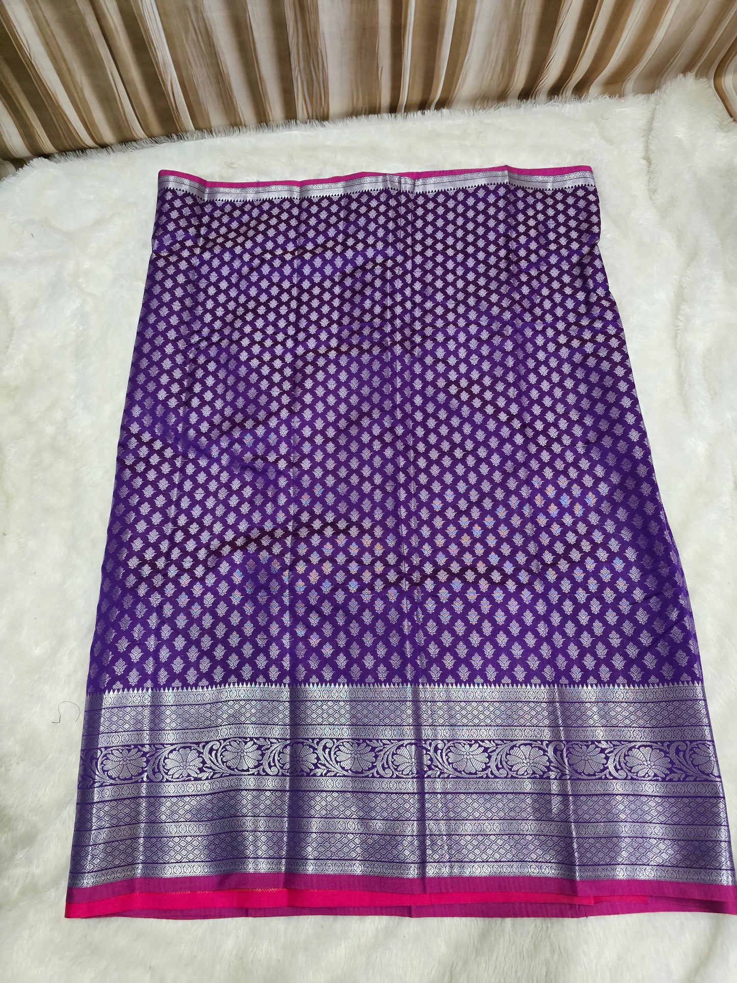 Saree un stiched blouse code SLS 640