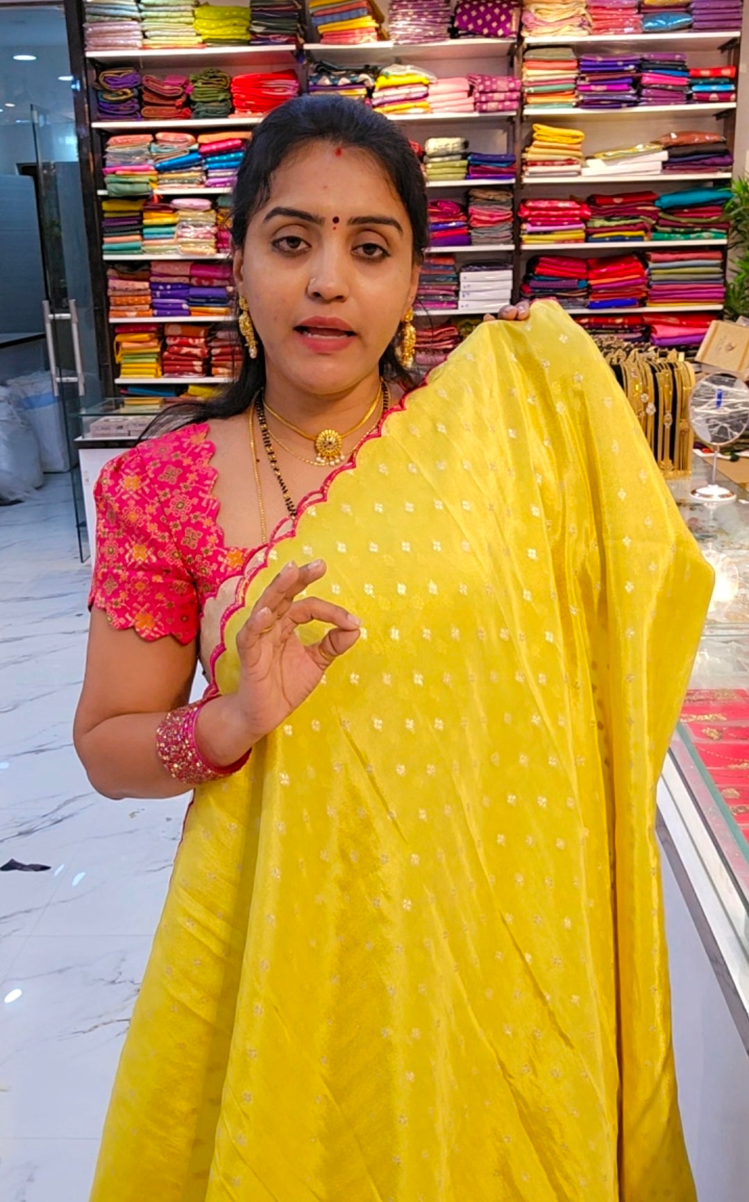 Saree un stiched blouse code 675