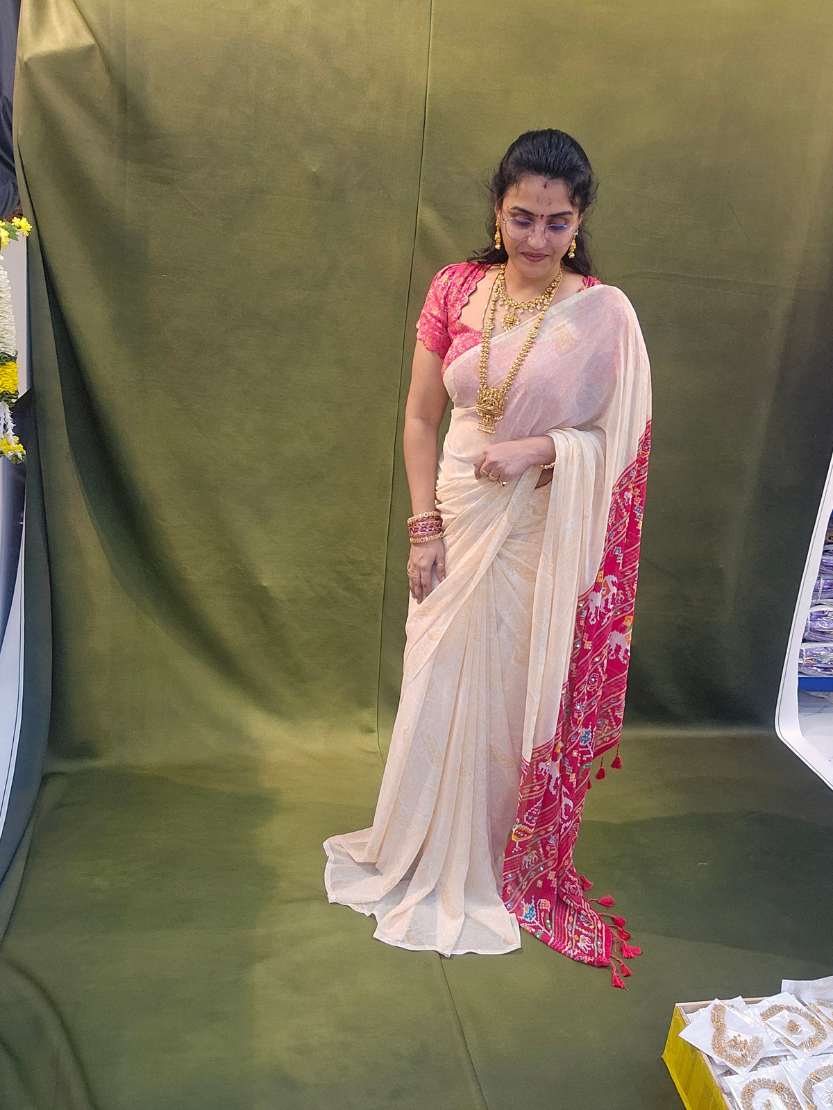 15 days Saree un stiched blouse code SLS 768