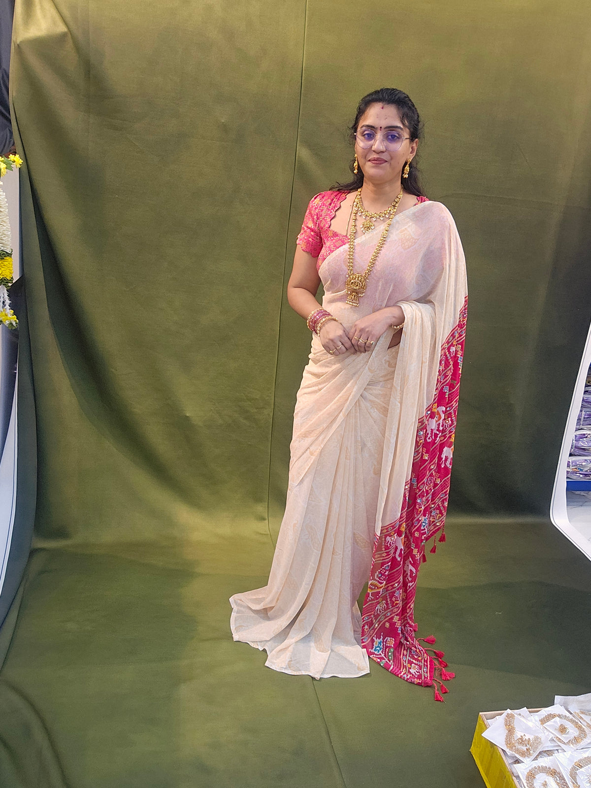 15 days Saree un stiched blouse code SLS 768