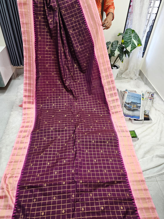 Saree un stiched blouse code SLS 584