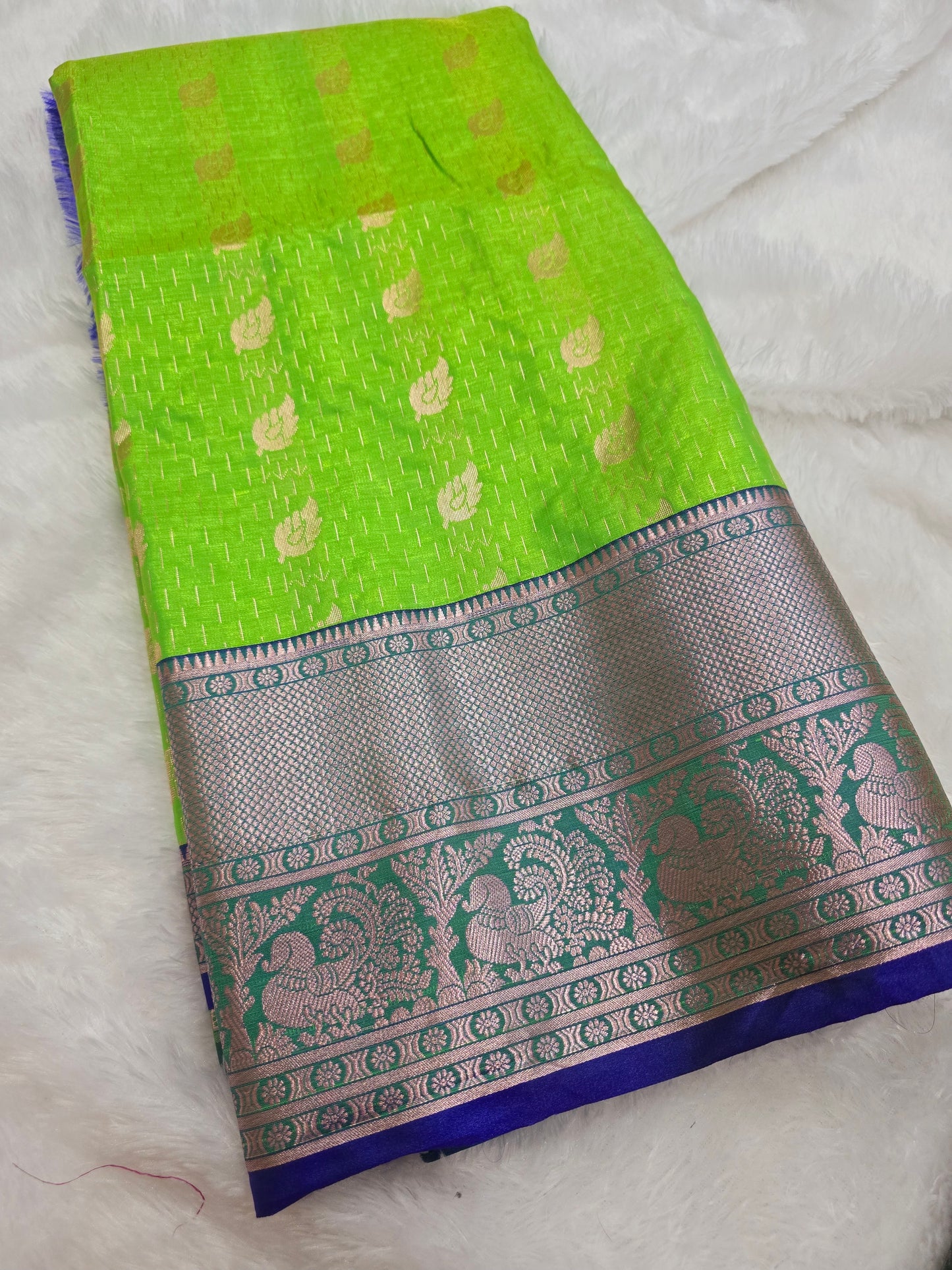 Saree un stiched blouse code SLS  366