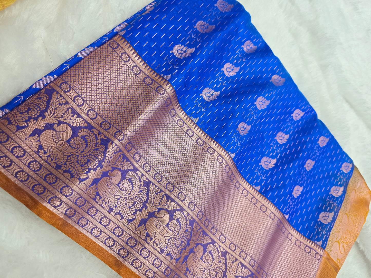 Saree un stiched blouse code SLS  366