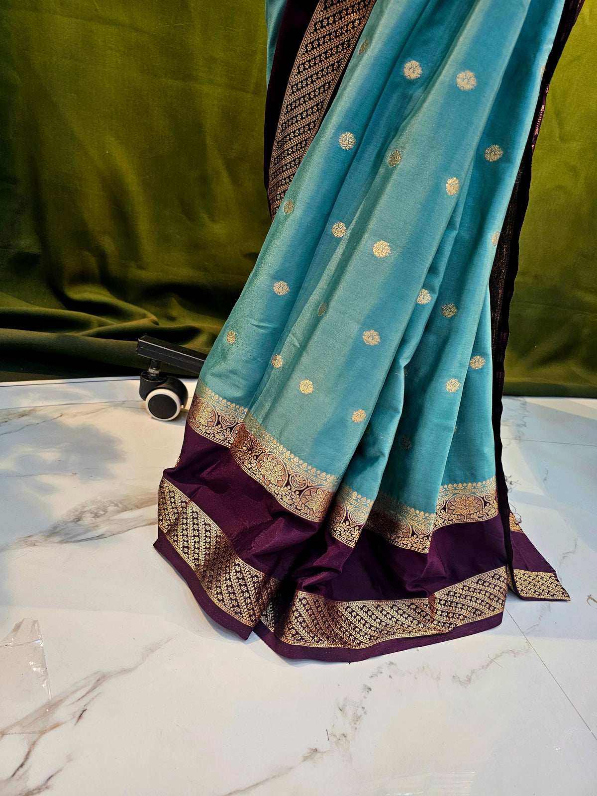 Saree un stiched blouse code SLS 736