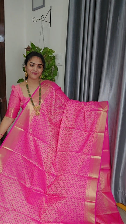 Saree un stiched blouse SLS75