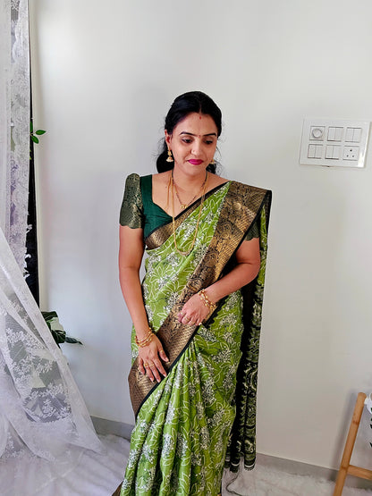 Saree un stiched blouse code SLS 442