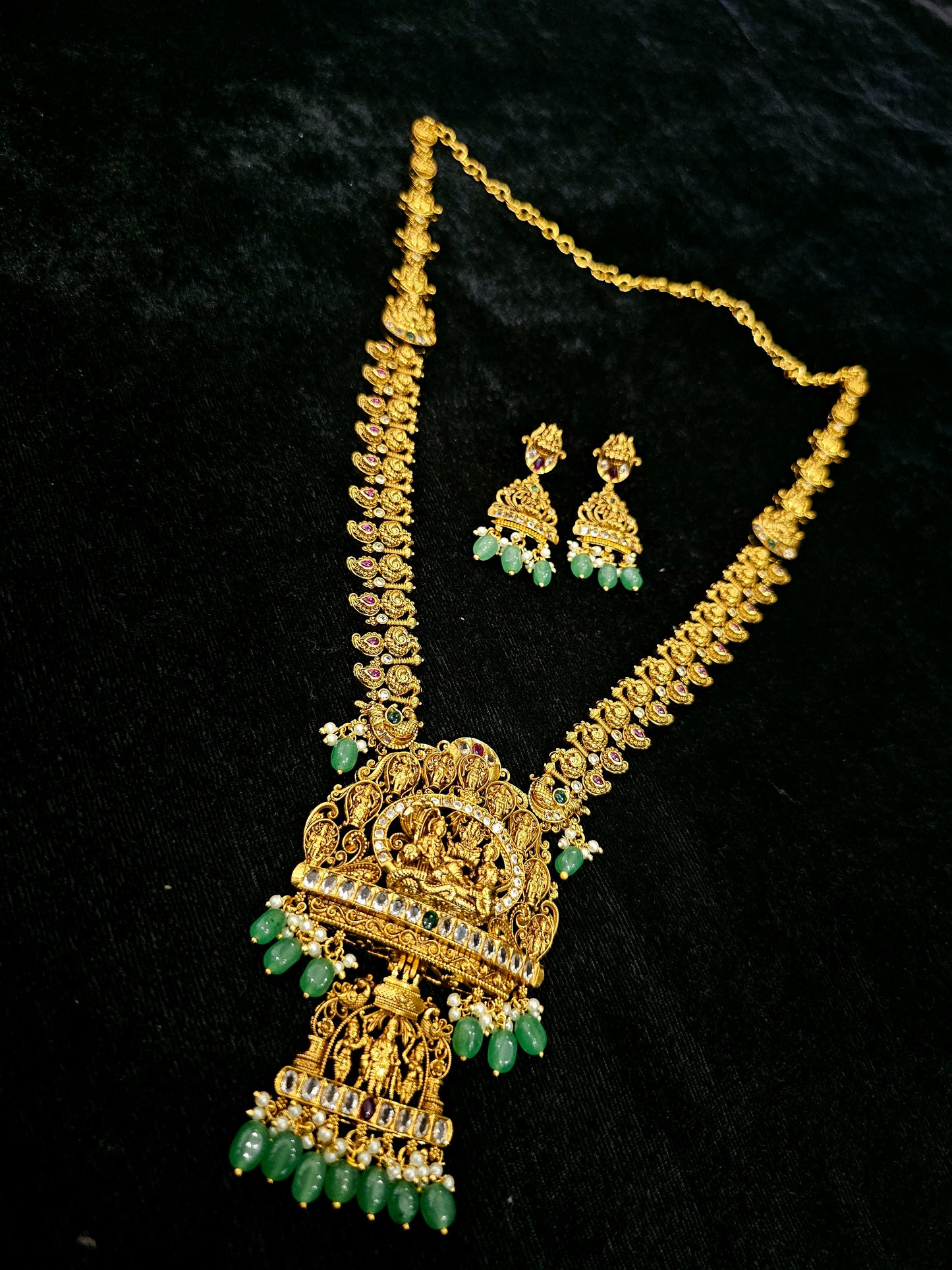 Long set with earrings code SLS 718J