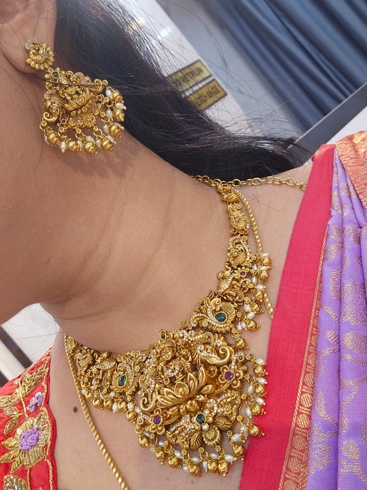 Neck set with earrings code SLS 577J